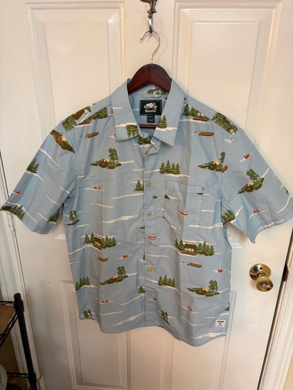 Roots Men’s Blue Canoe Print Camp Shirt - Size Medium - NWOT